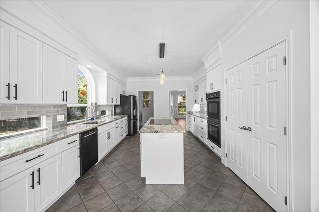 1507 Emerald Green Lane, Houston, TX 77094