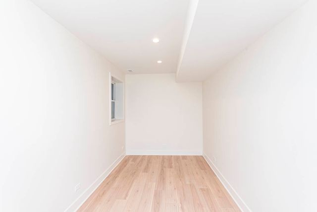 2825 N Rockwell Street G, Chicago, IL 60618