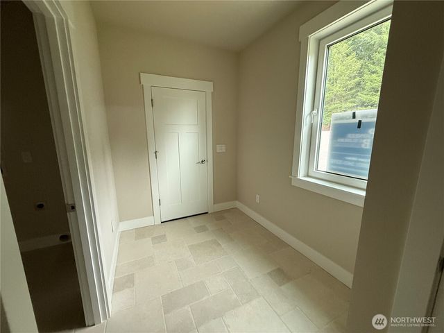 130 E Olympic Court, Allyn, WA 98524