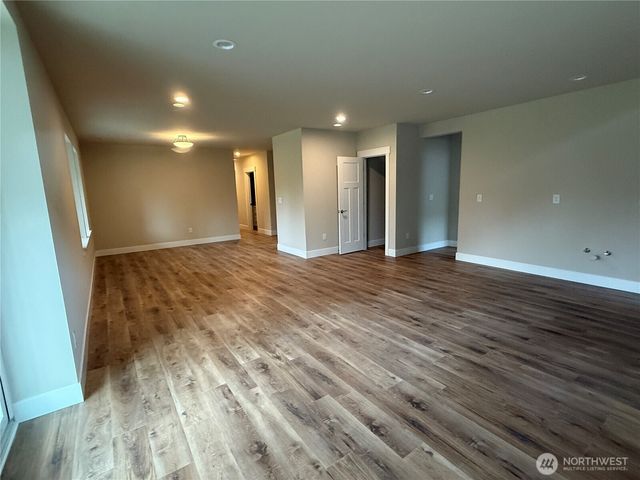 130 E Olympic Court, Allyn, WA 98524