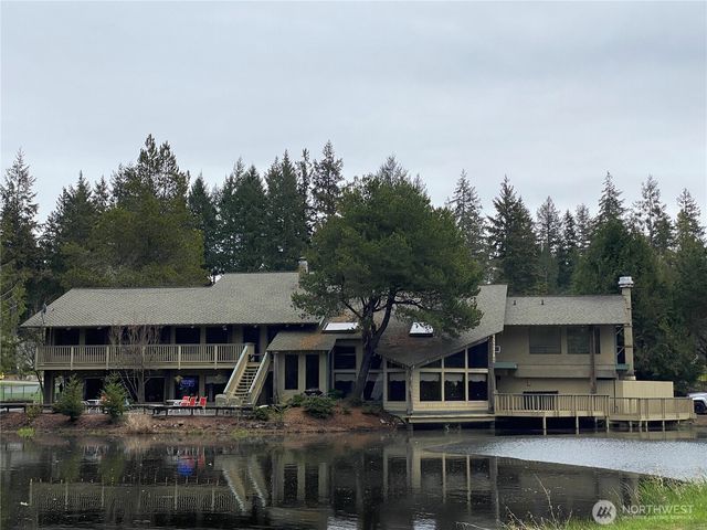 130 E Olympic Court, Allyn, WA 98524