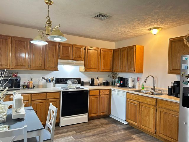 2605 Hwy 62 412, Highland, AR 72542