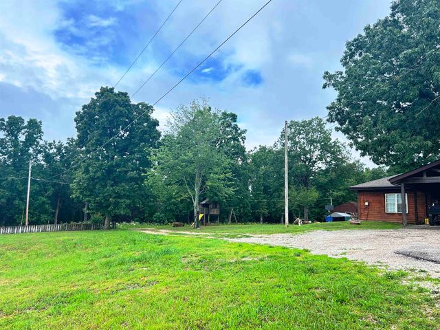 2605 Hwy 62 412, Highland, AR 72542