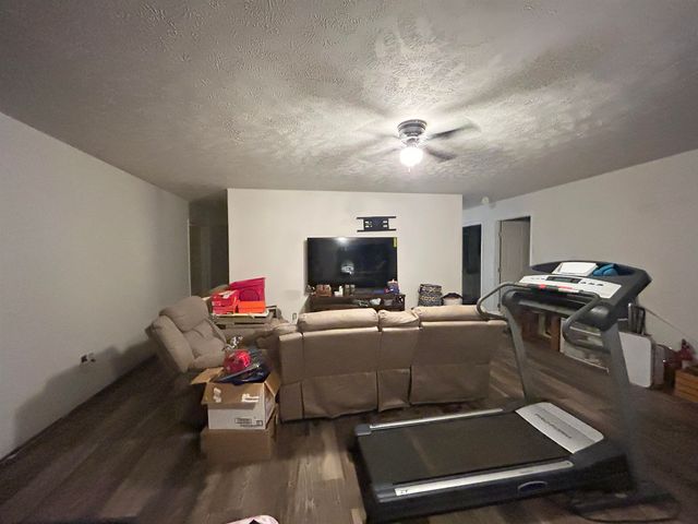 2605 Hwy 62 412, Highland, AR 72542