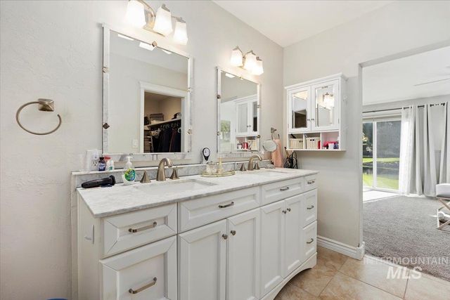 139 Los Lagos, Twin Falls, ID 83301