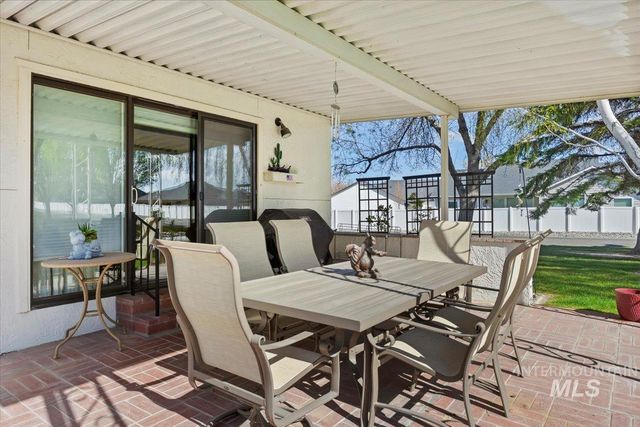 139 Los Lagos, Twin Falls, ID 83301