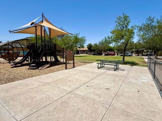 1020 W MCKINLEY Street, Phoenix, AZ 85007
