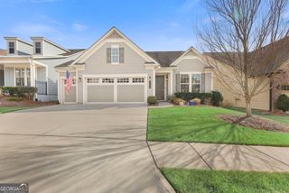 215 Spruce Pine Circle, Peachtree City, GA 30269