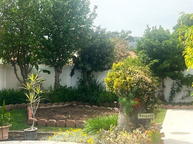 16496 Nectarine Way, Lake Elsinore, CA 92530