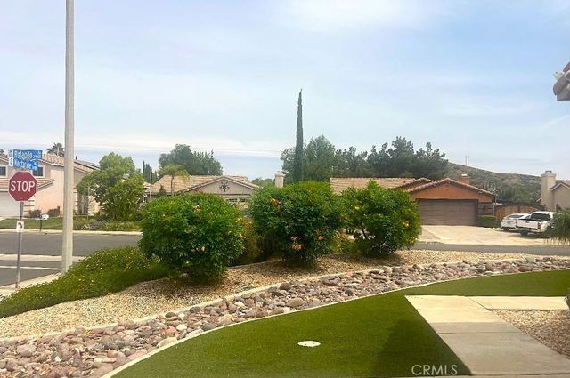 16496 Nectarine Way, Lake Elsinore, CA 92530