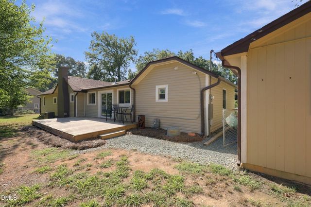 2415 Trail Five, Burlington, NC 27215