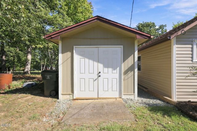 2415 Trail Five, Burlington, NC 27215