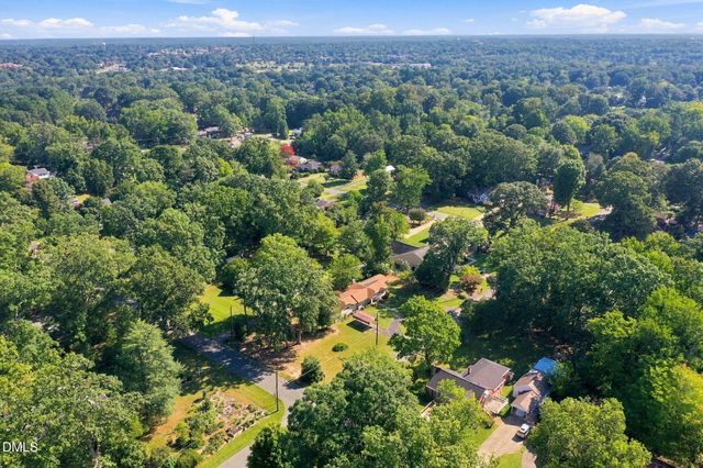 2415 Trail Five, Burlington, NC 27215