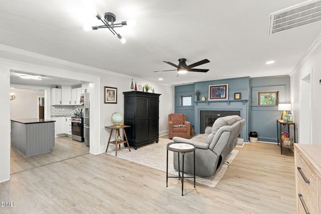 2415 Trail Five, Burlington, NC 27215