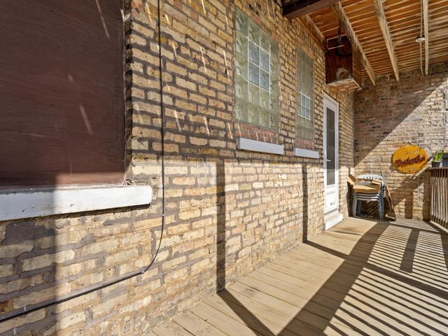 3951 N St Louis Avenue 1, Chicago, IL 60618