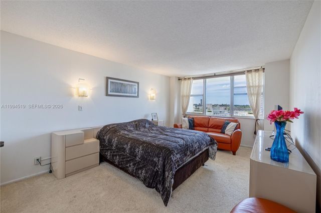 3180 S Ocean Dr 718, Hallandale Beach, FL 33009