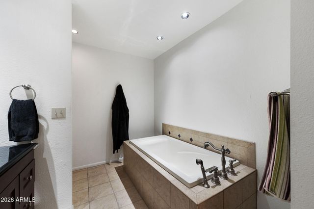 678 Leisure World --, Mesa, AZ 85206