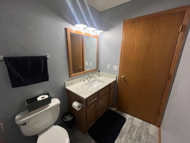 6692 W Thornapple Drive, Janesville, WI 53548