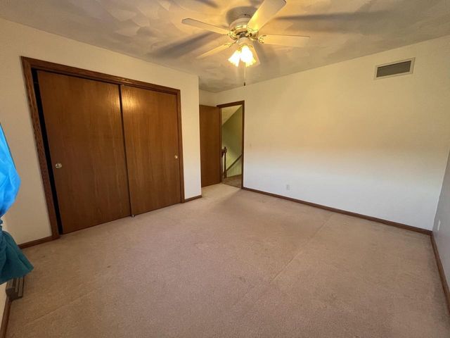 6692 W Thornapple Drive, Janesville, WI 53548