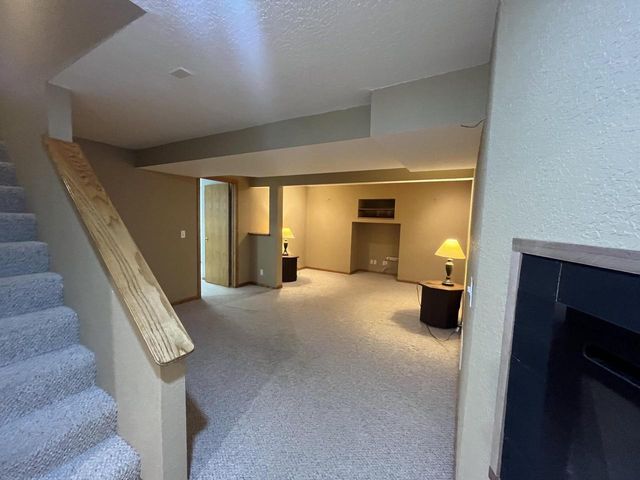 6692 W Thornapple Drive, Janesville, WI 53548