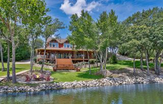 139 Hilltop Drive, Gainesville, TX 76240