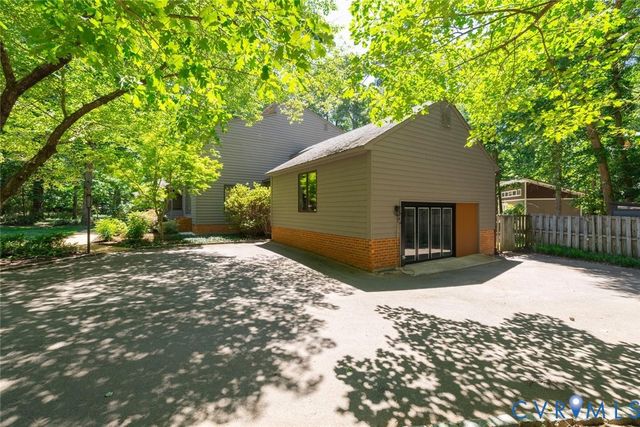 406 Walsing Dr, Henrico, VA 23229