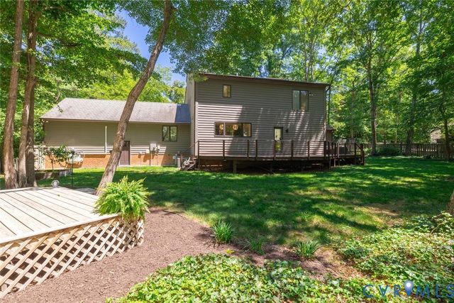 406 Walsing Dr, Henrico, VA 23229