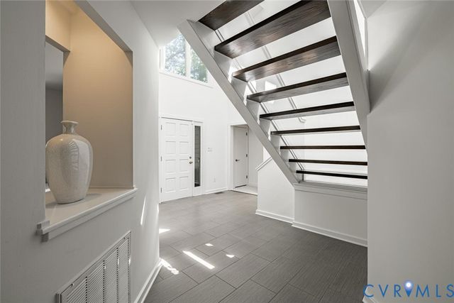 406 Walsing Dr, Henrico, VA 23229