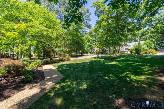 406 Walsing Dr, Henrico, VA 23229