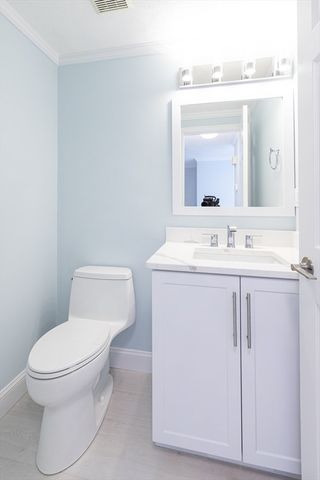 14 Deer Path 6, Maynard, MA 01754