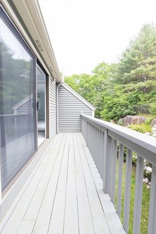 14 Deer Path 6, Maynard, MA 01754
