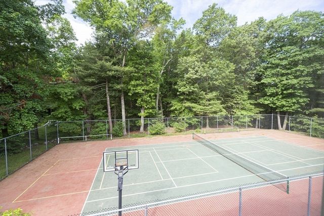 14 Deer Path 6, Maynard, MA 01754