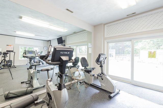14 Deer Path 6, Maynard, MA 01754