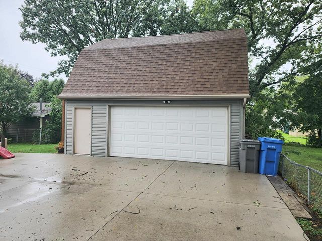 706 S 9th STREET, Watertown, WI 53094