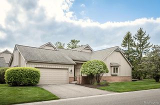 37514 Amber Drive, Farmington Hills, MI 48331