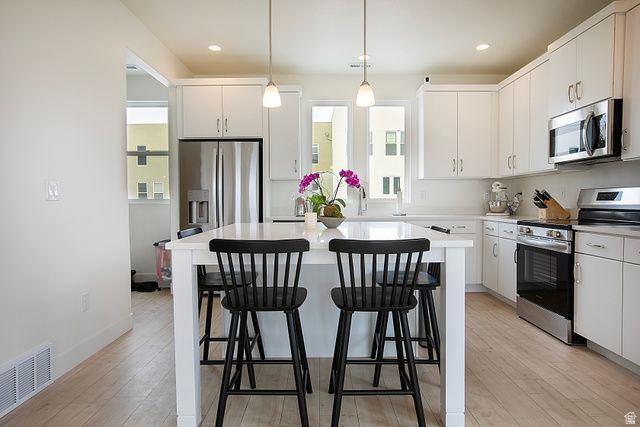 1470 W COOK, Farmington, UT 84025
