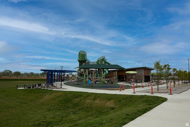 1470 W COOK, Farmington, UT 84025