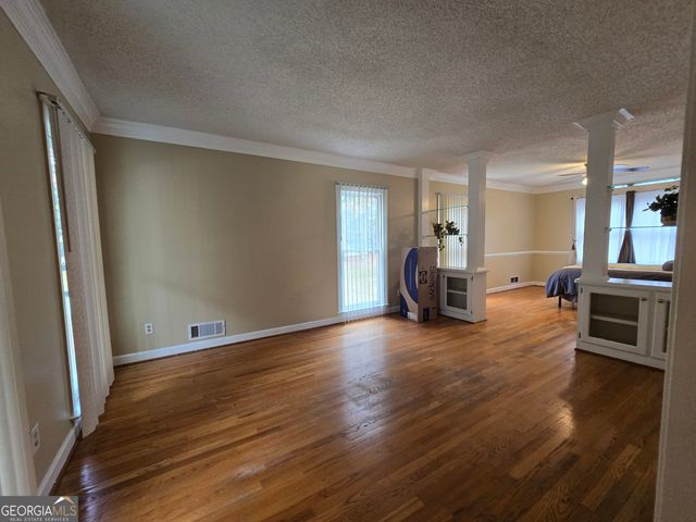 7336 Waters Edge Drive, Stone Mountain, GA 30087