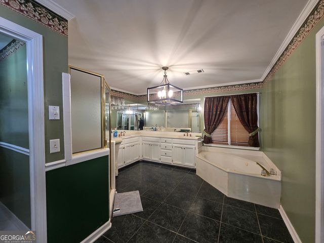 7336 Waters Edge Drive, Stone Mountain, GA 30087