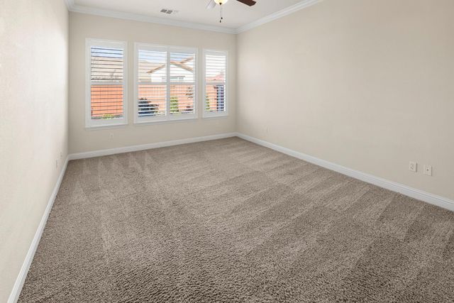 2446 Langtree Dr, Roseville, CA 95747