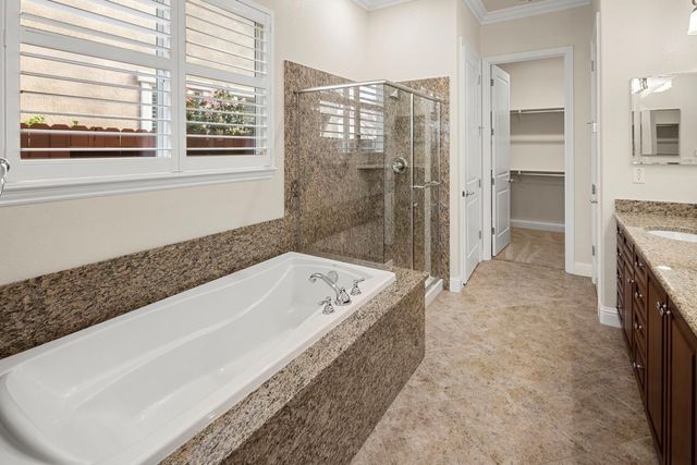 2446 Langtree Dr, Roseville, CA 95747