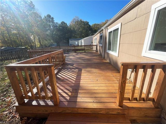 621 Bethune DR, Virginia Beach, VA 23452