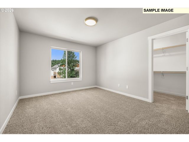137 Nw MAWRCREST Ave, Gresham, OR 97030