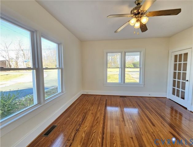74 Conner St, Dillwyn, VA 23936