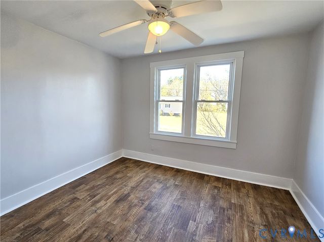 74 Conner St, Dillwyn, VA 23936