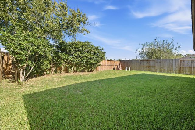 872 Rock Harbor Lane, League City, TX 77573