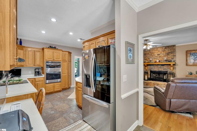 635 Dacusville Road, Marietta, SC 29661