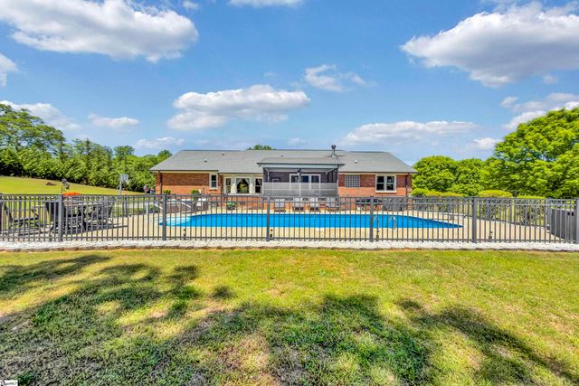635 Dacusville Road, Marietta, SC 29661