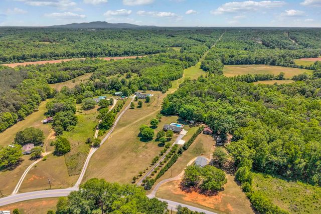 635 Dacusville Road, Marietta, SC 29661