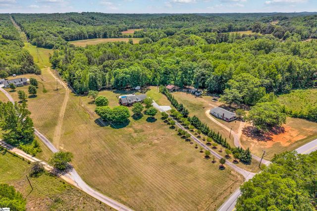 635 Dacusville Road, Marietta, SC 29661